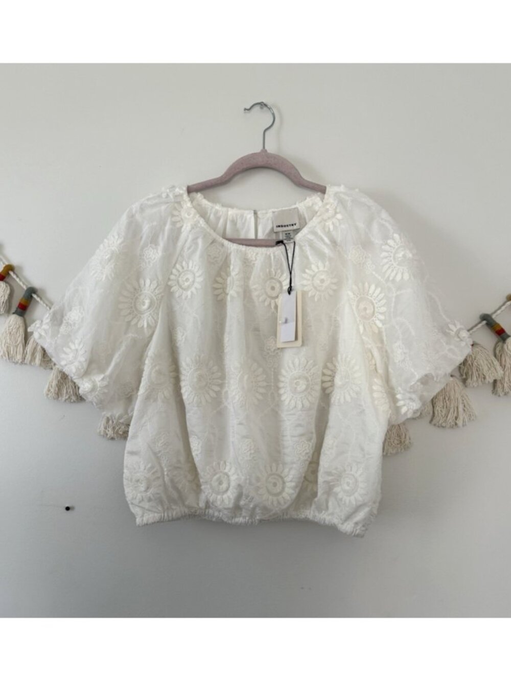 Industry Republic White Embroidered Floral Puff Sleeve Bubble Hem Top Feminine M